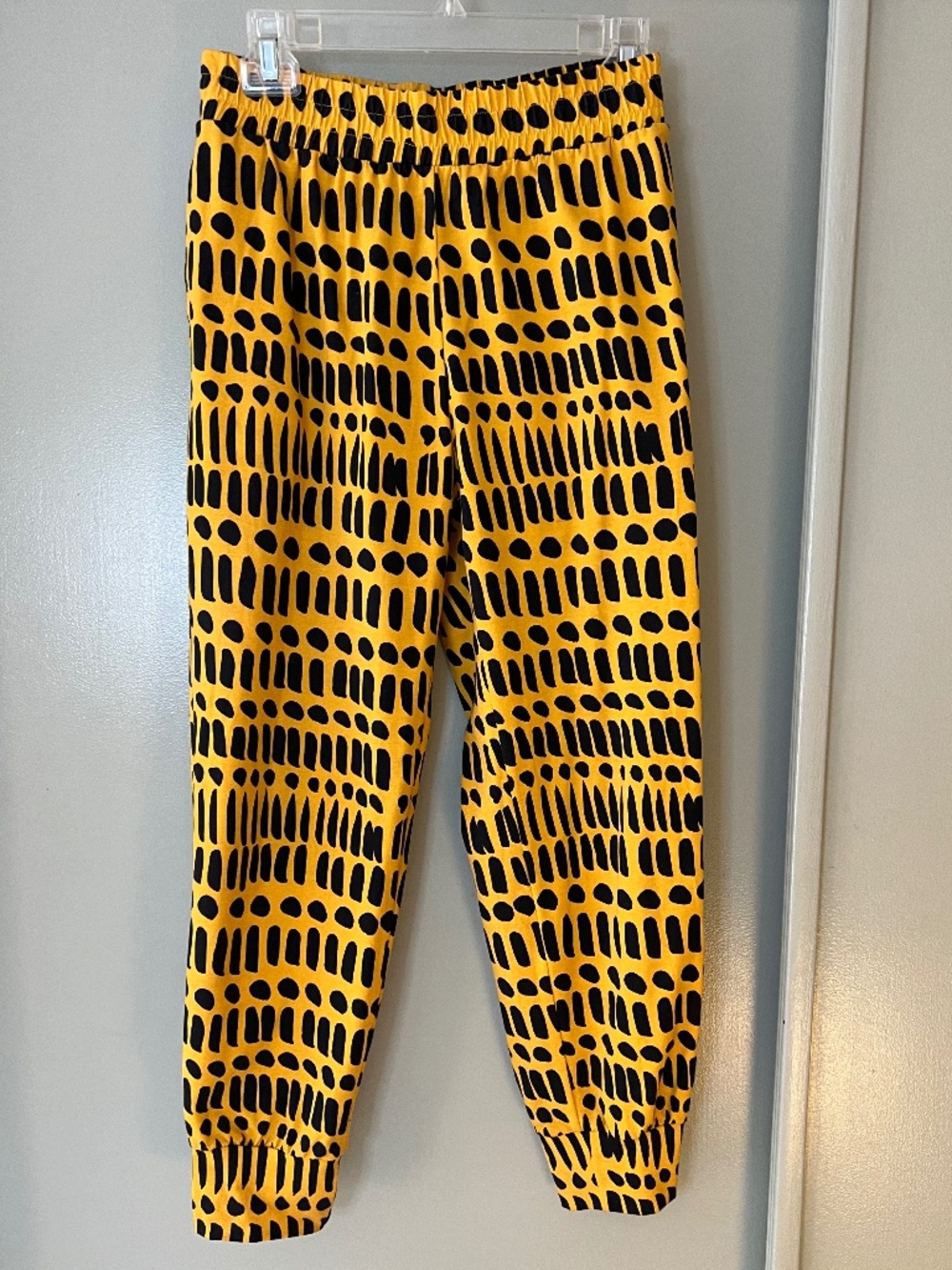 Nooworks Dorcas Code Joggers | Yellow Black | Abstract Print